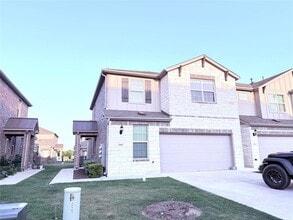 Building Photo - 17101 Crane Fly Dr