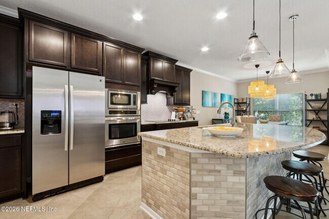 Building Photo - 81056 Leeside Ct