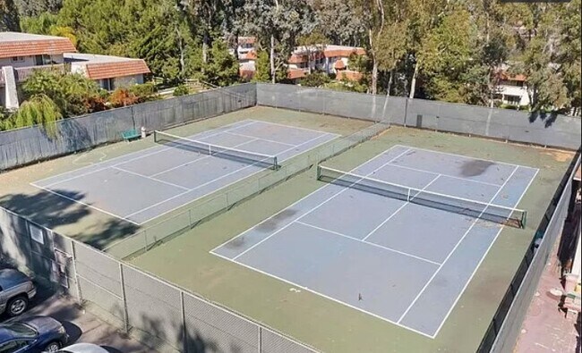 tennis cts - 3201 Via Pescado