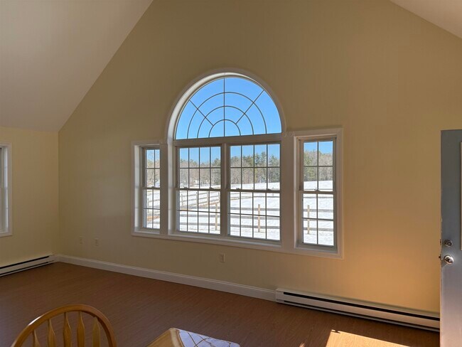 Building Photo - 276 Fremont Rd