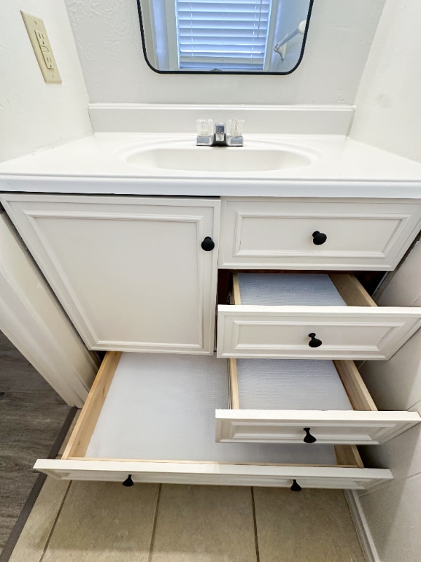 Building Photo - 4605 NW Ozmun Ave