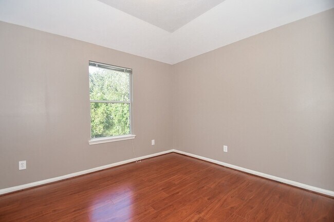 Building Photo - 16414 Pademelon Dr