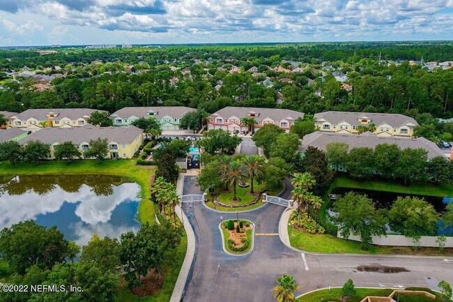 Building Photo - 13808 Herons Landing Way