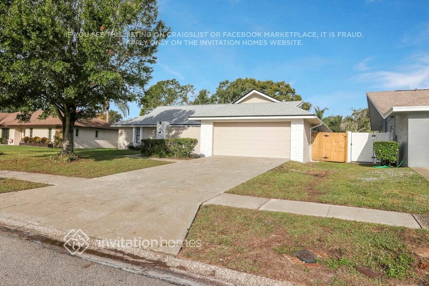 Building Photo - 933 Hillrise Dr