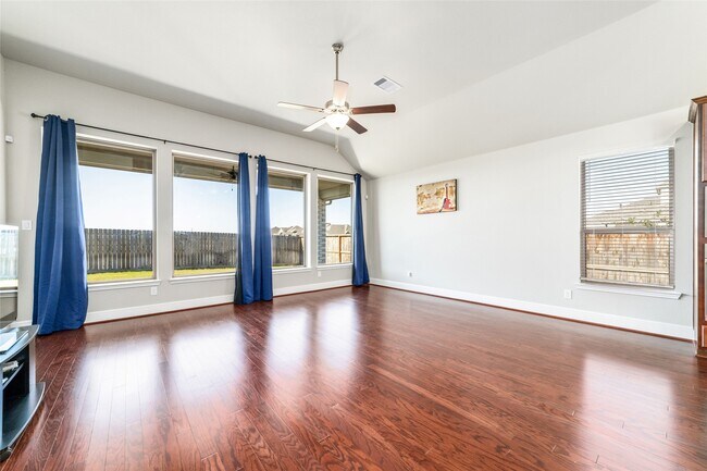 Building Photo - 10419 Talitha Trl