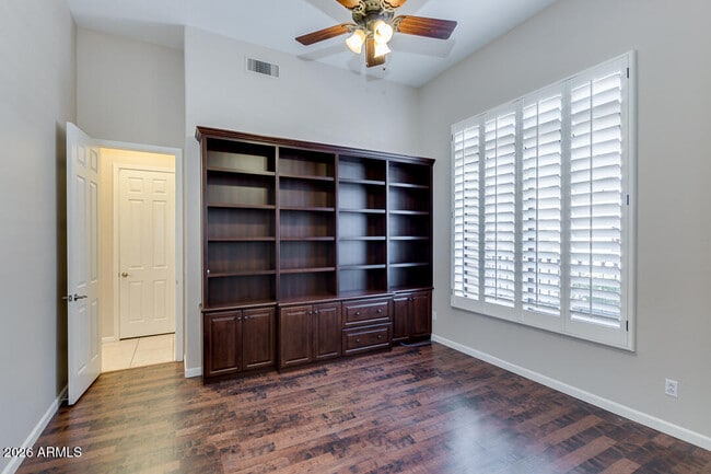 Building Photo - 5235 E Herrera Dr