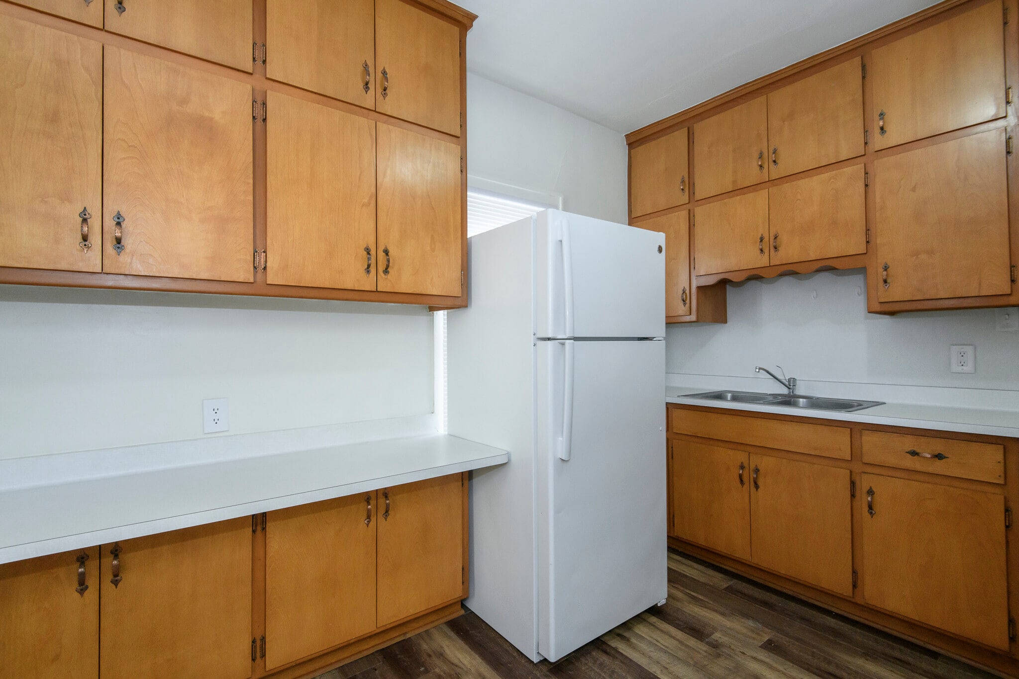 Building Photo - 2028 S 85th St