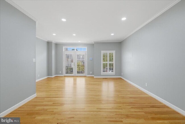 Building Photo - 4018 Dogberry Ln