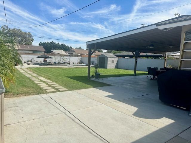 Building Photo - 338 N Conlon Ave