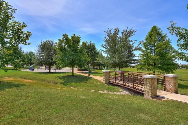 Building Photo - 2311 Dillon Pond Ln