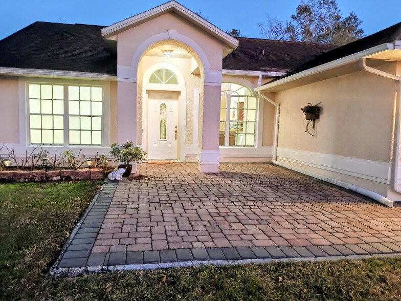 Building Photo - 11252 Cypress Leaf Dr