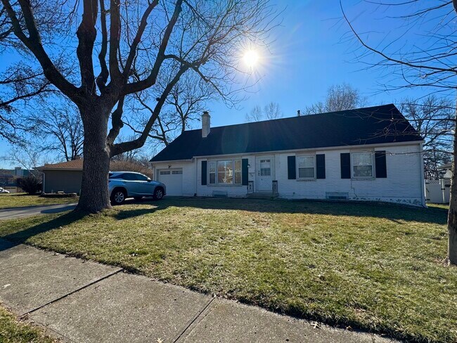 Building Photo - 2908 Cheyenne Cir
