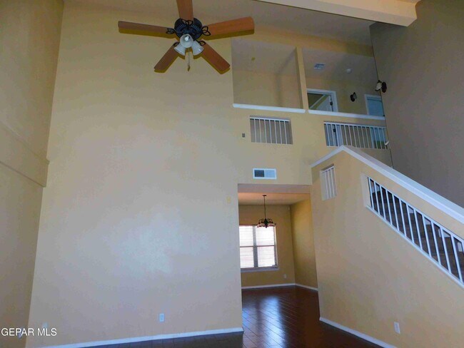 Building Photo - 11233 Red Barrel Pl