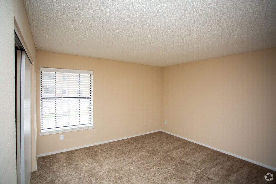 B2 2BDx2BA 1100SF - MacArthur Park