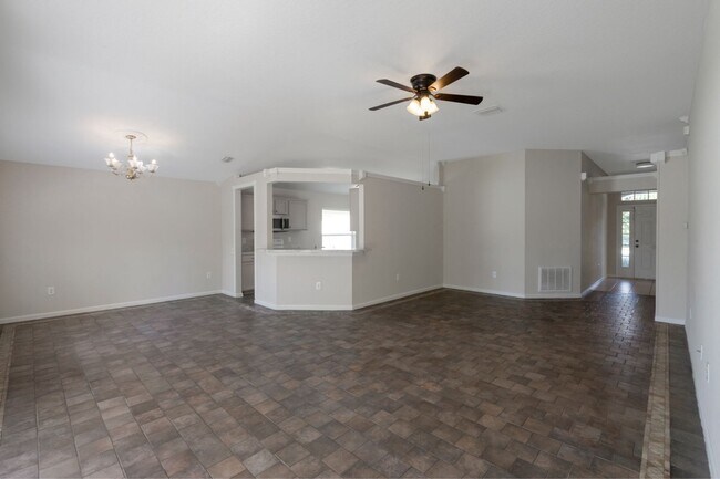 Building Photo - 2711 Breakwater Ct