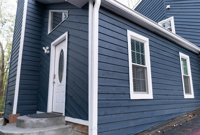 Building Photo - 2965 Red Pine Ct NW