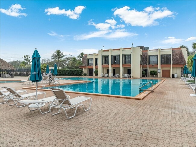 Building Photo - 7827 SW 106th Cir