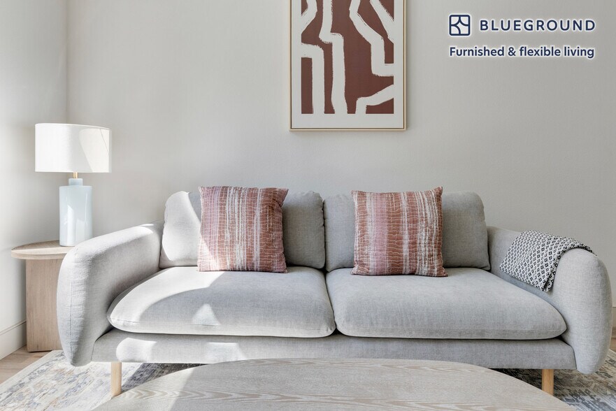 Building Photo - 44758 Old Warm Springs Blvd