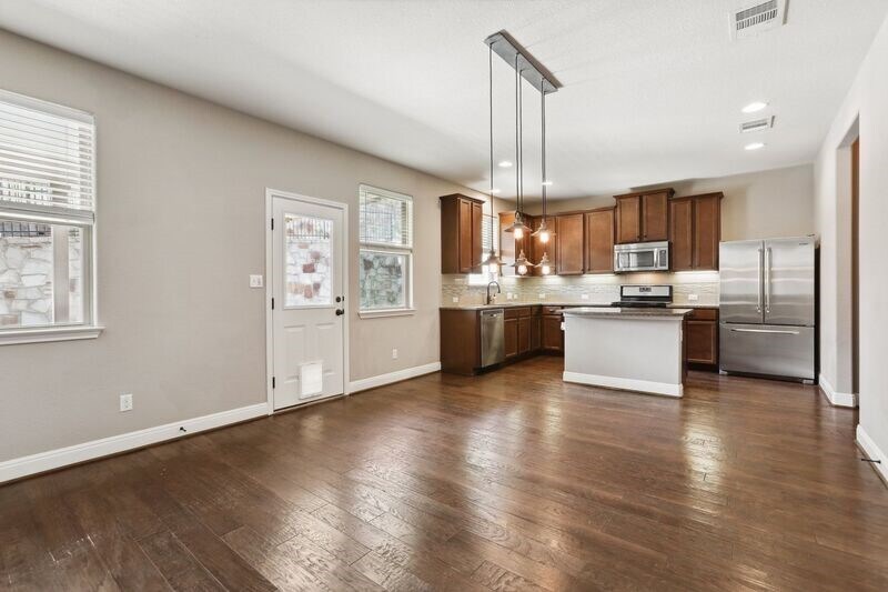 Building Photo - 7311 Sunset Heights Cir