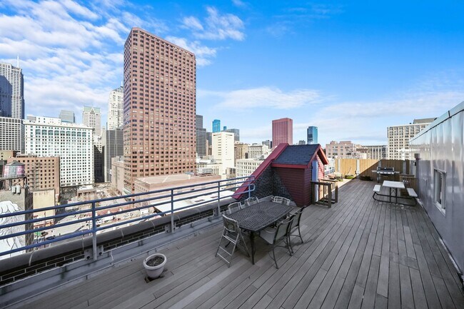 Building Photo - 161 W Harrison St