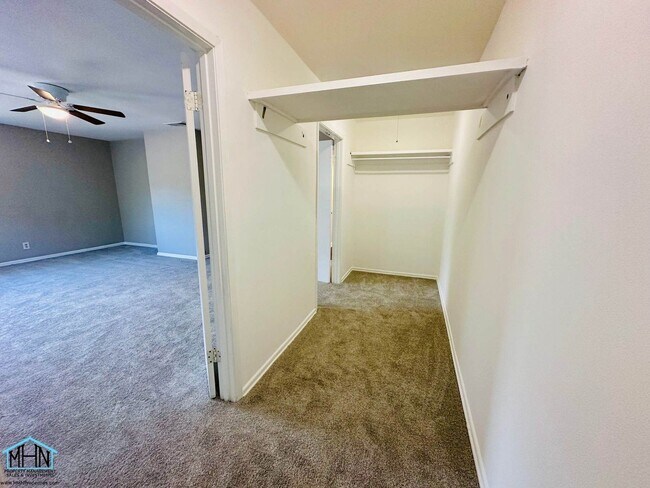 Building Photo - Prestigious Residential Offering: Expansiv...