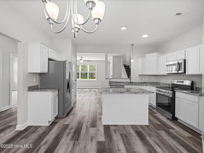 Building Photo - 908 Freewoods Ct