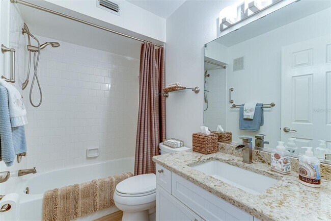 Building Photo - 923 Sandpiper Cir