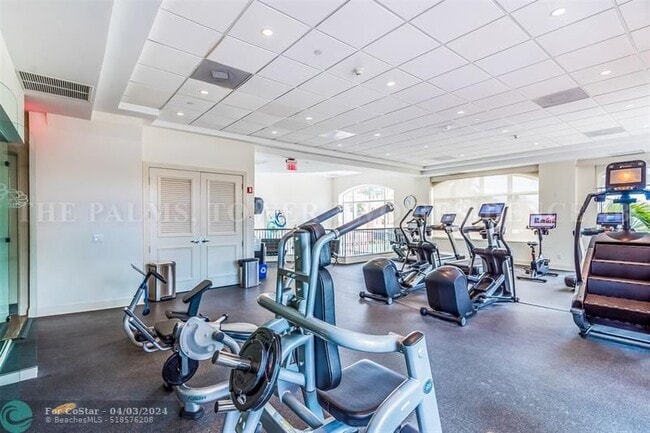 Building Photo - 2110 N Ocean Blvd