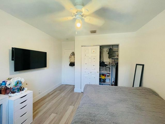 Building Photo - 4231 NW 1st Dr