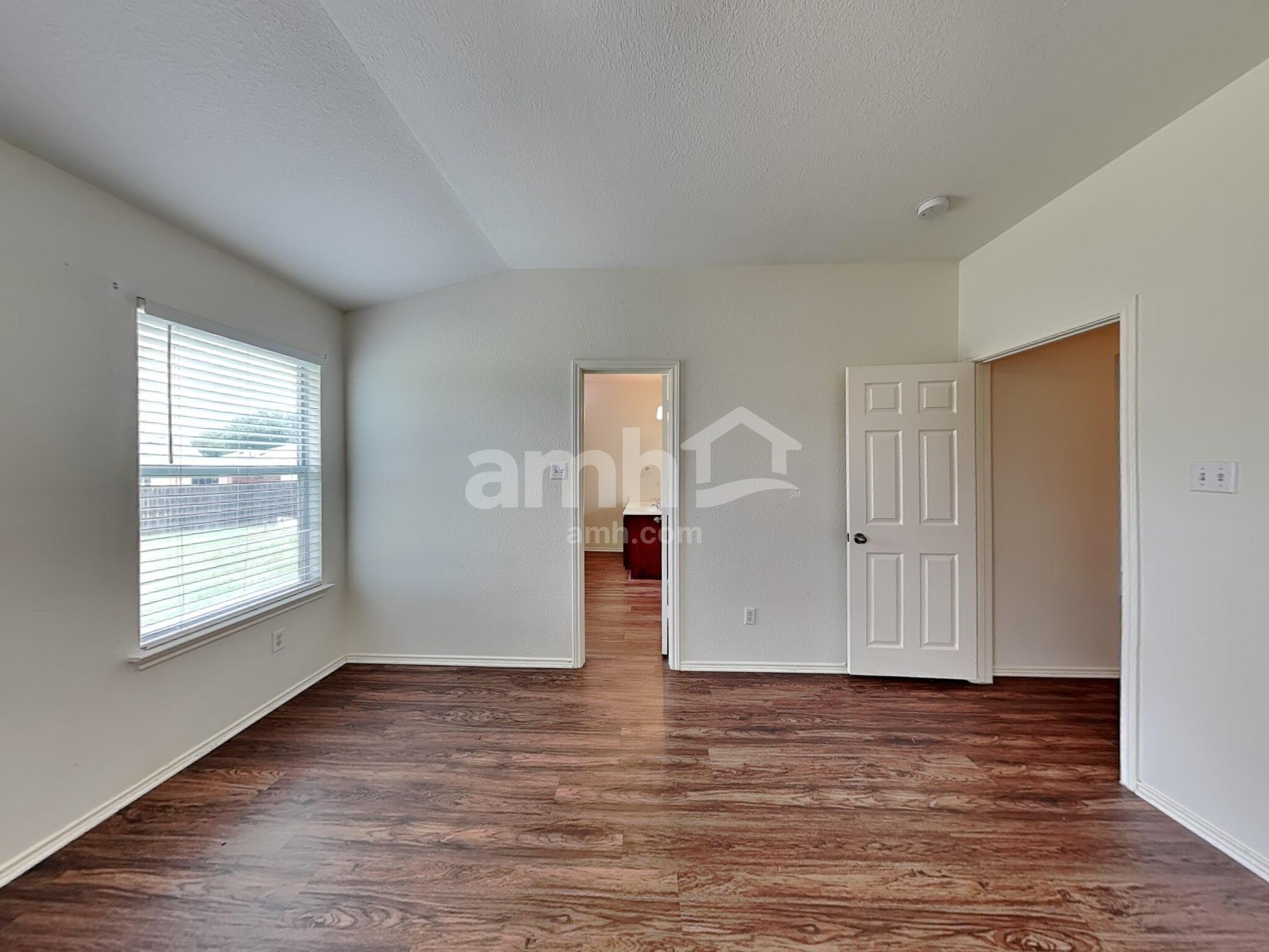 Building Photo - 14712 Bruno Cir
