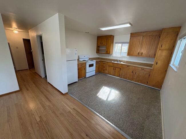 Building Photo - 537fst