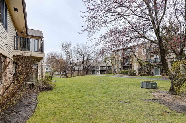 Building Photo - 530 Cumberland Trail