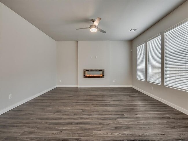 Building Photo - 520 NW 176th Terrace