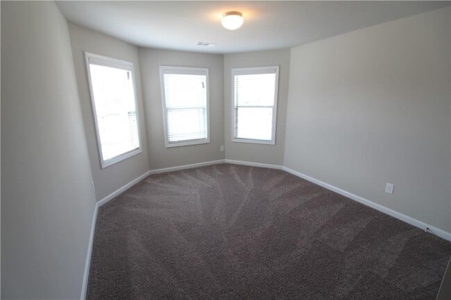 Building Photo - 5729 Shore Isle Ct