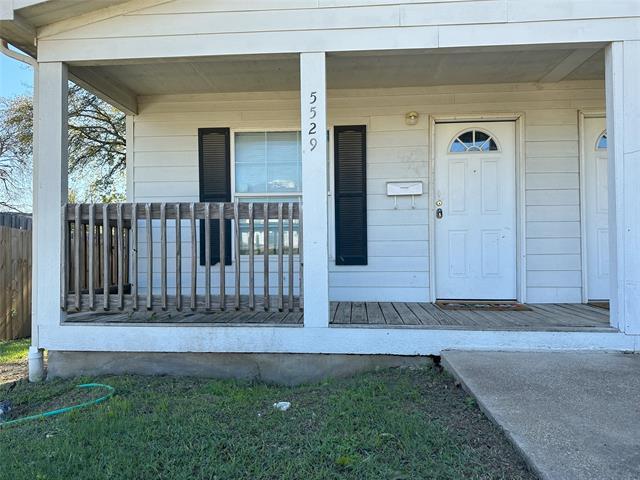 Primary Photo - 5529-5531 Mesa Cir