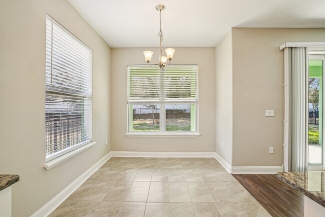 Floorplan - Eleven Oaks