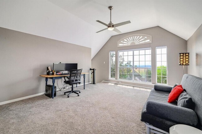 Building Photo - 8108 Asmara Dr