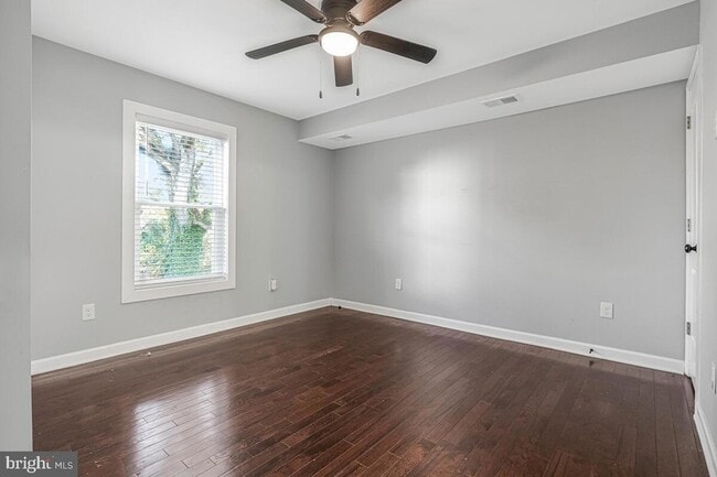 Building Photo - 312 57th St NE