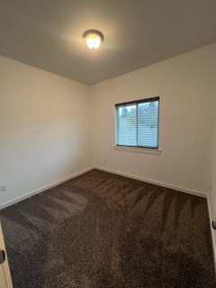 Building Photo - 256 Albatross St NE