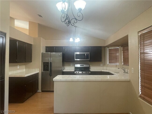 Primary Photo - 604 Cody Pass