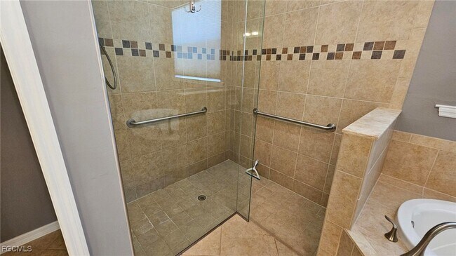 Building Photo - 20621 Chestnut Ridge Dr