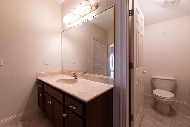 Building Photo - 10430 Birch Tree Ln