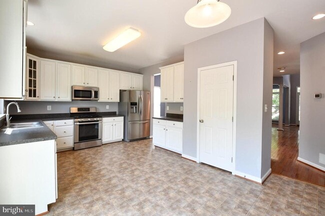 Building Photo - 1007 Wright Ct