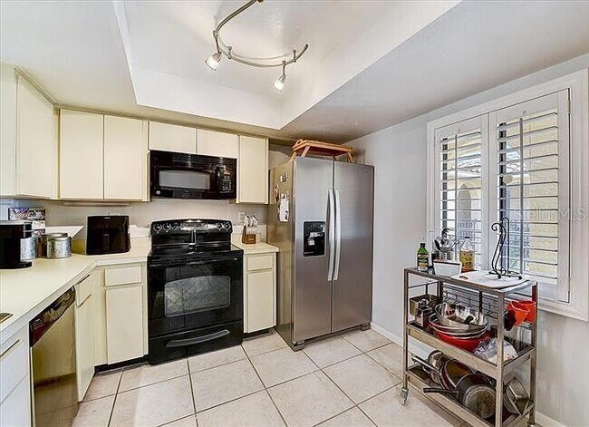 Building Photo - 6326 Grand Bahama Cir