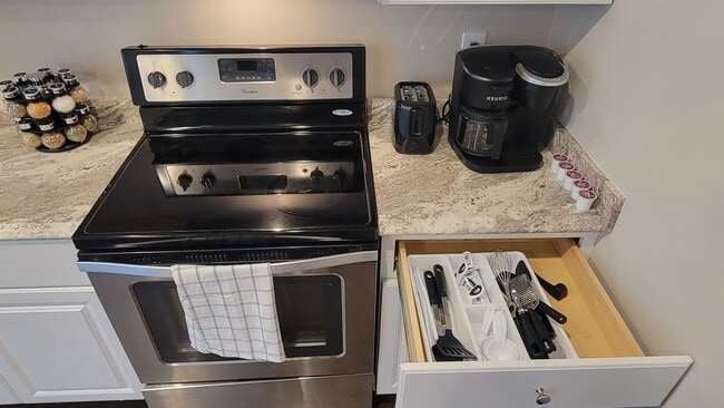 Building Photo - Northmeade Woods Subdivision