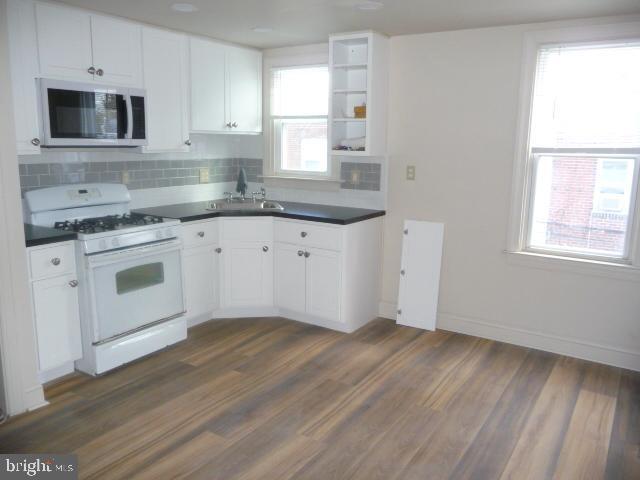 Building Photo - 6216 N 3rd St