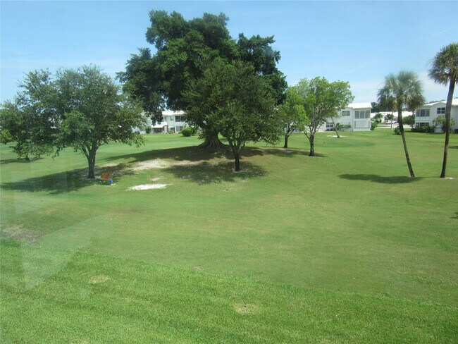 Building Photo - 2650 W Golf Blvd