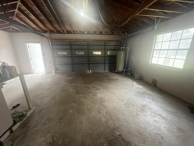 Building Photo - 5920 E Aloha St