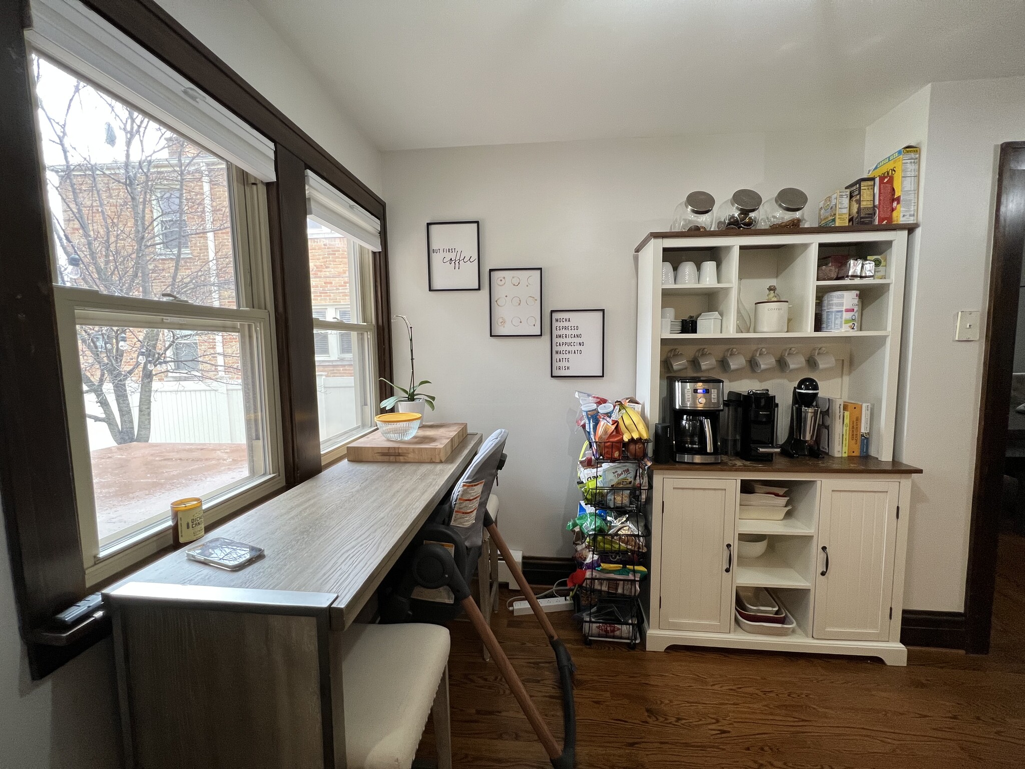 Kitchen - 111 North Clara Pl