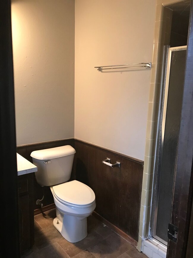 Building Photo - Edmond Home Ready for Occupancy